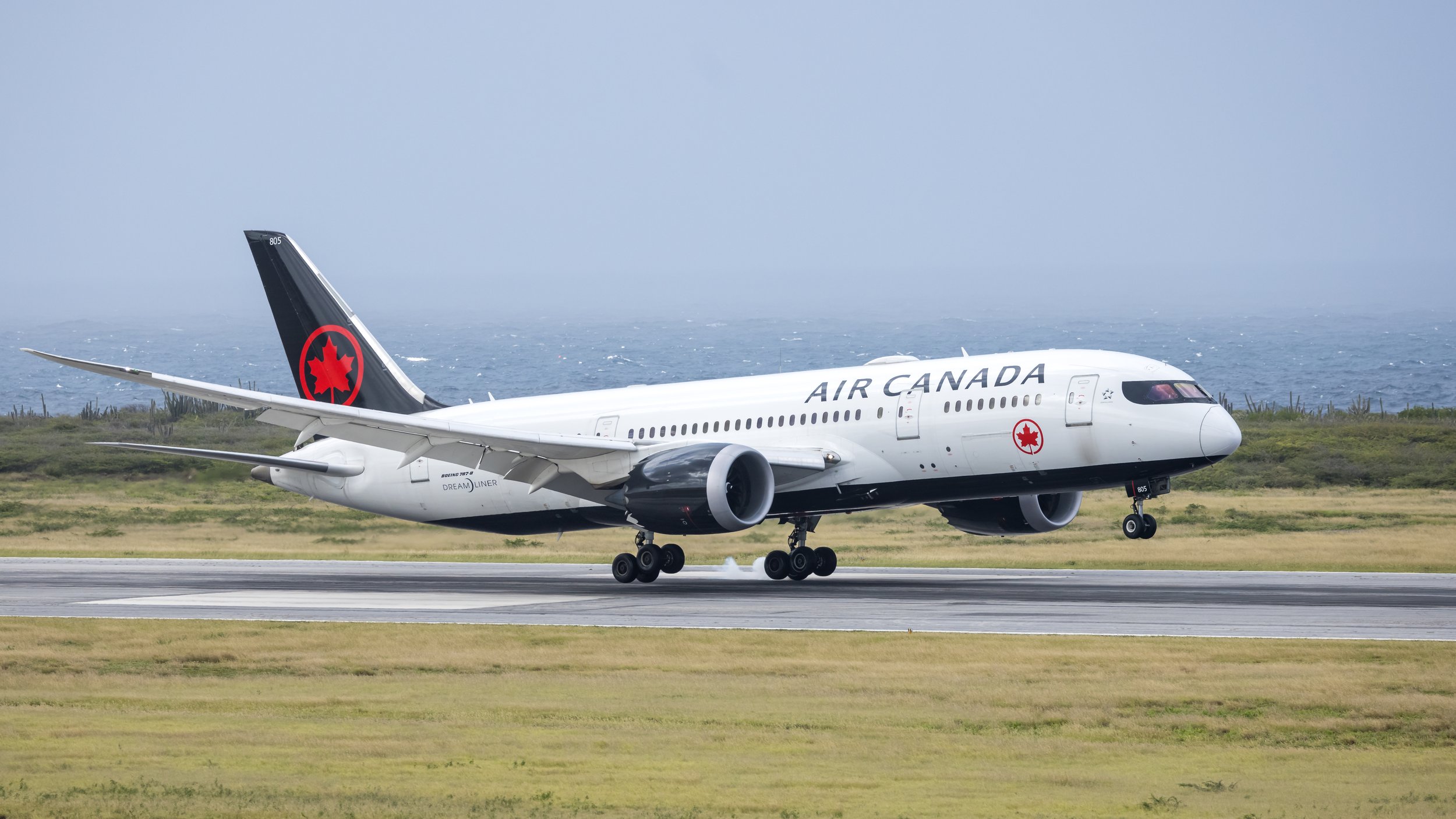 Air Canada Boeing 787-8 C-GHPX First Widebody Flight to Curaçao